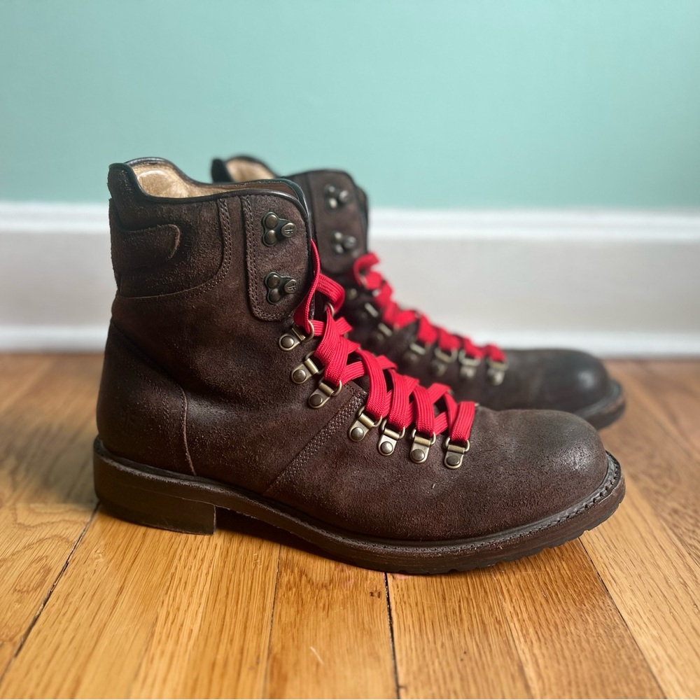 Men's Brown Leather Frye Boots with Red Laces